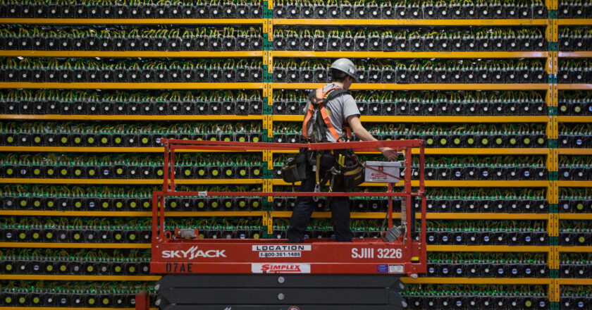 Wall Street sees a buying opportunity in these crypto mining stocks