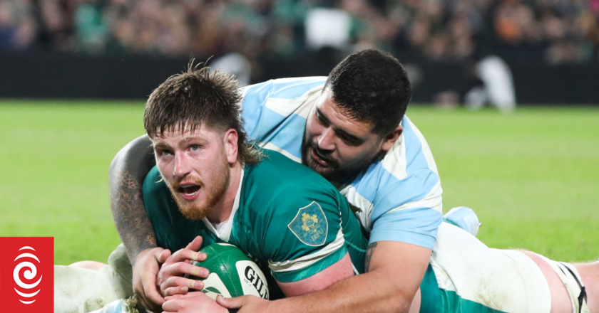 Ireland survive Argentina comeback to get back on track