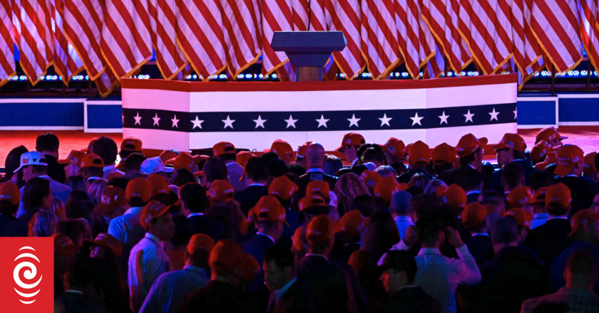 Donald Trump set to address supporters in Florida