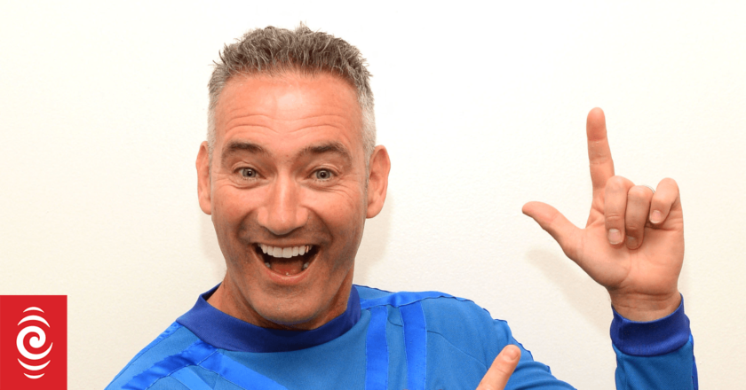 Anthony Field the ‘Blue Wiggle’ on his ride with mental health