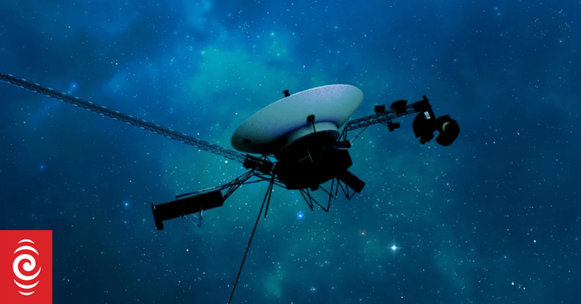 Ageing space probe deploys radio transmitter it hasn’t used since 1981