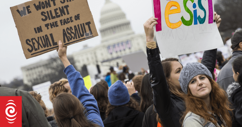 Sex, abstinence and Trump: What is the 4B movement?