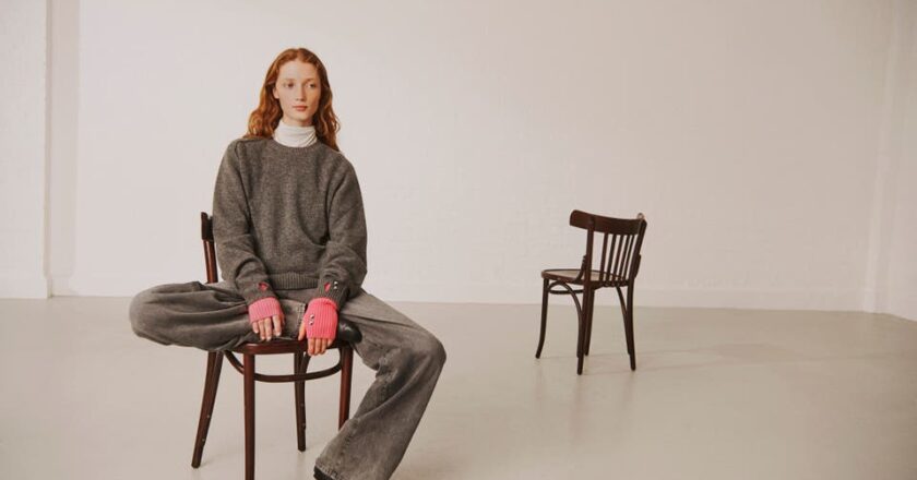 Don’t miss Anya Hindmarch’s new must-have collection for Uniqlo