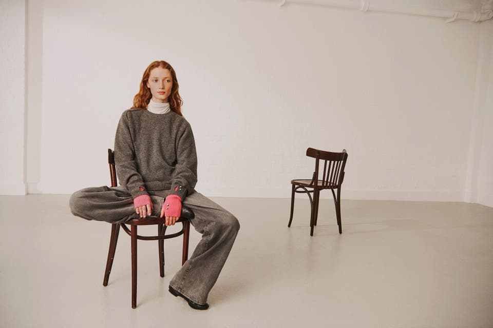 Dont miss Anya Hindmarchs new must have collection for Uniqlo