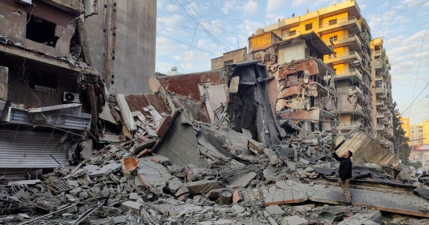 Israeli strikes in Lebanon kill 40 while ‘unlawful’ Gaza response in northern Gaza expands | World News