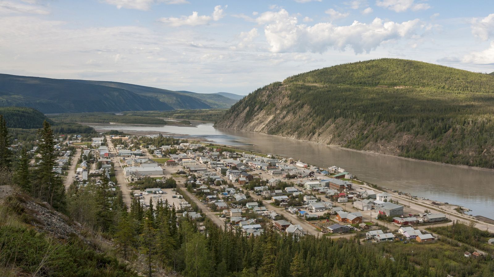 skynews dawson city canada 6754352