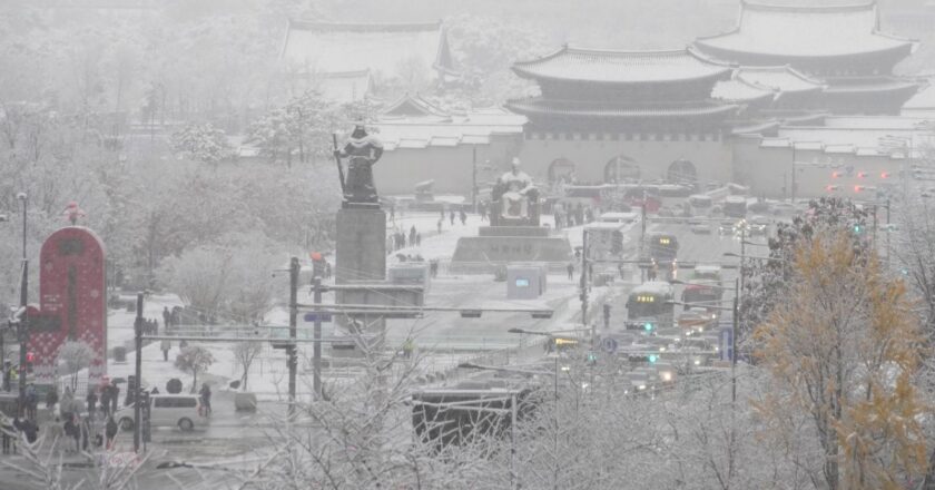 Five dead as South Korea battles record snowfall | World News