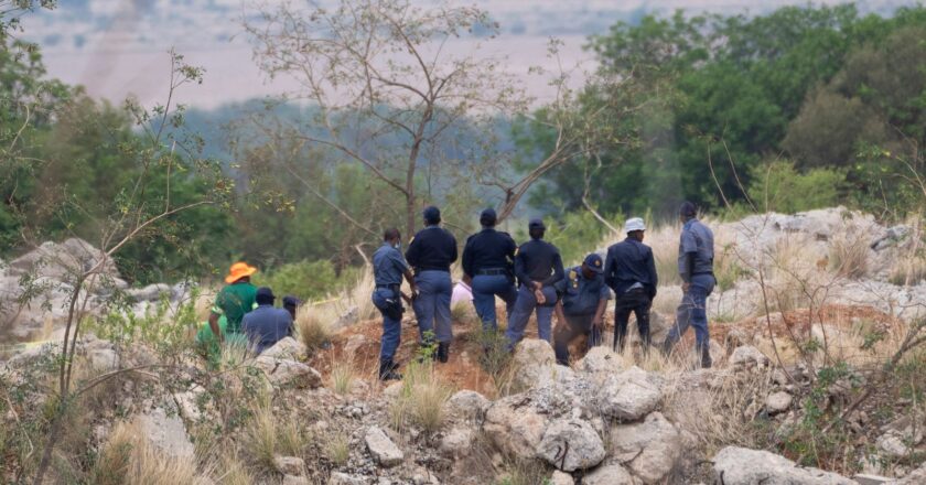 Body pulled from mine after police cut off supplies to ‘smoke out’ thousands of illegal miners | World News