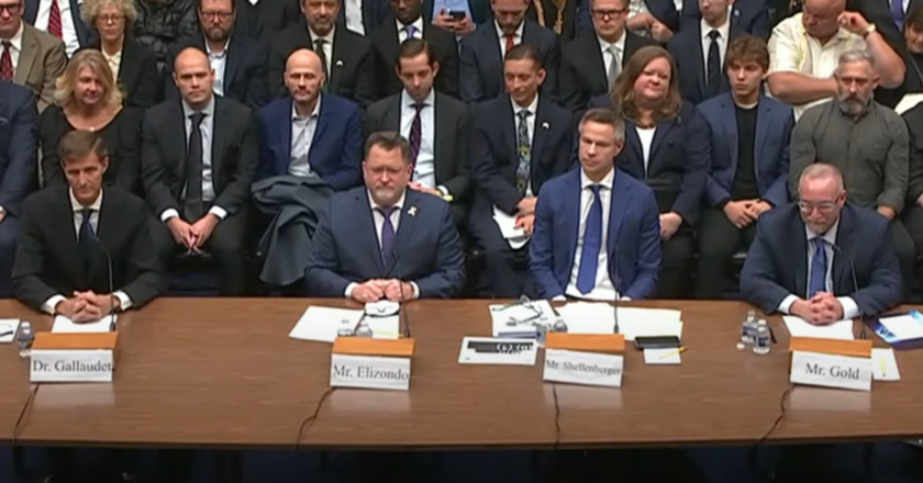 Video shows white orb coming out of ocean off Kuwait coast, major UFO hearing in US Congress told | US News