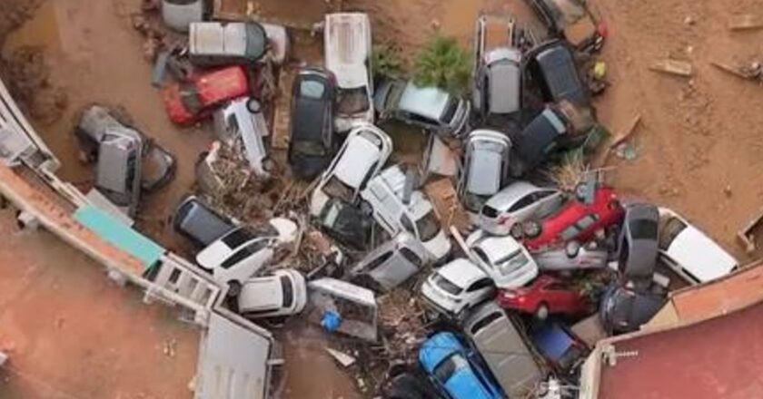 ‘Tell the world we have nothing’: Spain’s flood survivors rage at government as calls for protests grow | World News
