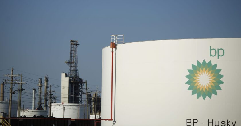 BP reportedly seeks buyers for U.S. natural gas pipeline system stake