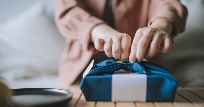 Ramp up tax savings for the holiday season with these strategies