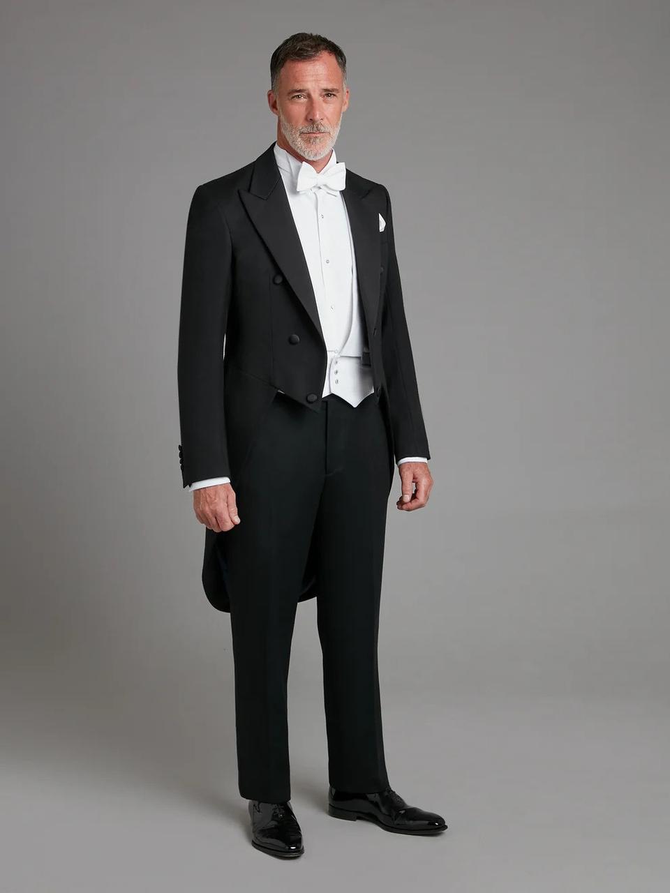Black tie dress code for men and women: The rules for black and white tie events decoded 15 1735573644 932 Black tie dress code for men and women The rules