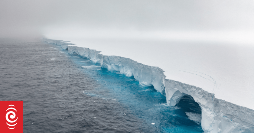 World’s biggest iceberg, A23a, is on the move again