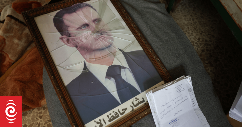 Live: Syrian President Bashar al-Assad arrives in Moscow, rebels free prisoners