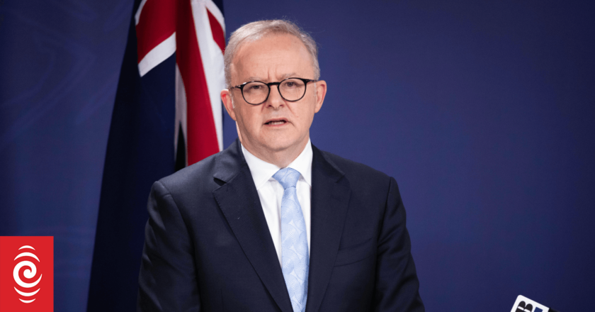 Melbourne synagogue fire condemned by Australian PM as ‘act of hate’