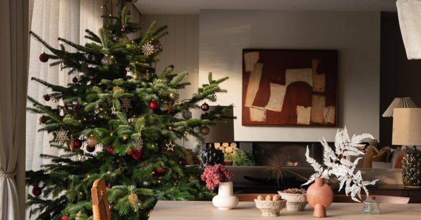 Best cottages and party houses you can still book for New Year’s Eve 2025