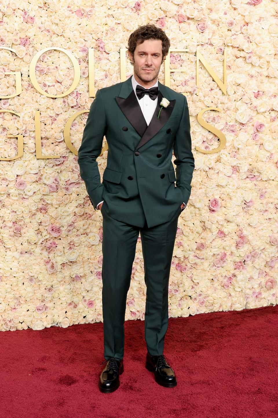 Golden Globes 2025 red carpet: Zendaya, Angelina Jolie, Ariana Grande, Timothée Chalamet lead best dressed 31 1736128887 914 Golden Globes 2025 red carpet Zendaya Angelina Jolie Ariana Grande