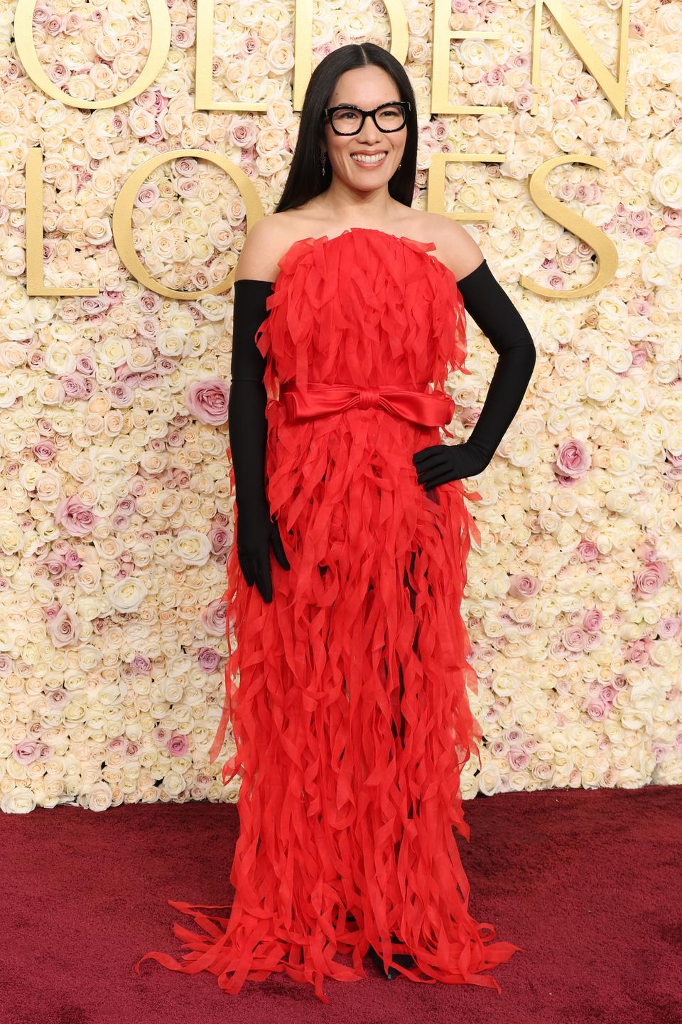 Golden Globes 2025 red carpet: Zendaya, Angelina Jolie, Ariana Grande, Timothée Chalamet lead best dressed 38 1736128890 141 Golden Globes 2025 red carpet Zendaya Angelina Jolie Ariana Grande