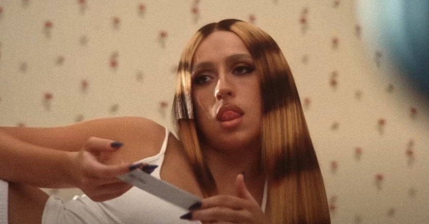 Could raccoon tails be the hottest hair trend of 2025?