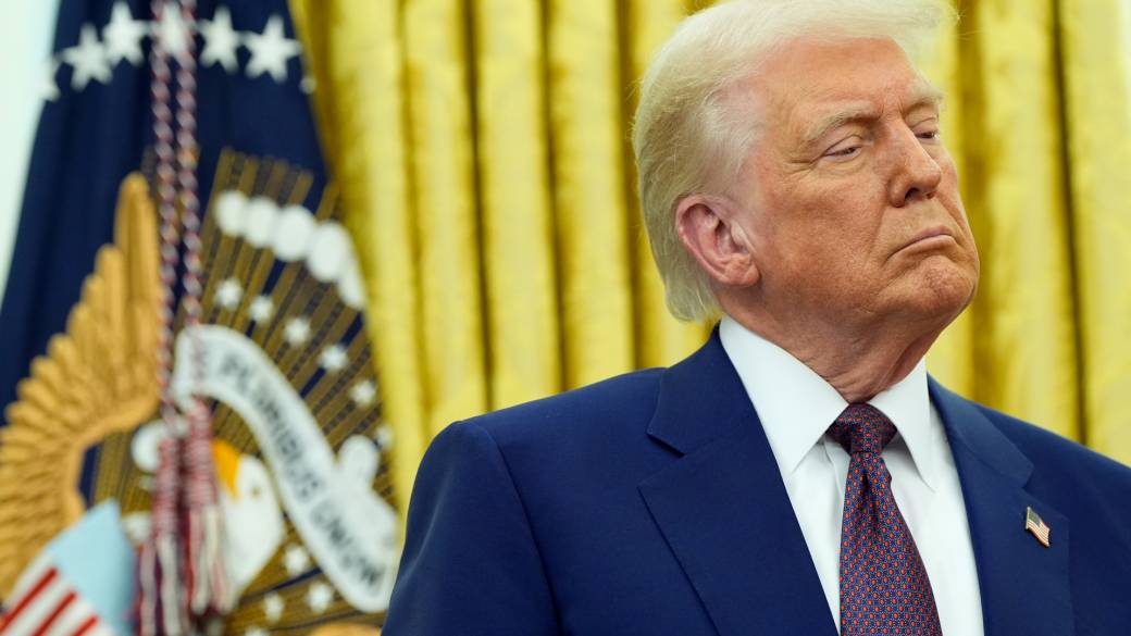 Click to play video: 'Trump calls Canada ‘serious contender’ to become 51st US state'