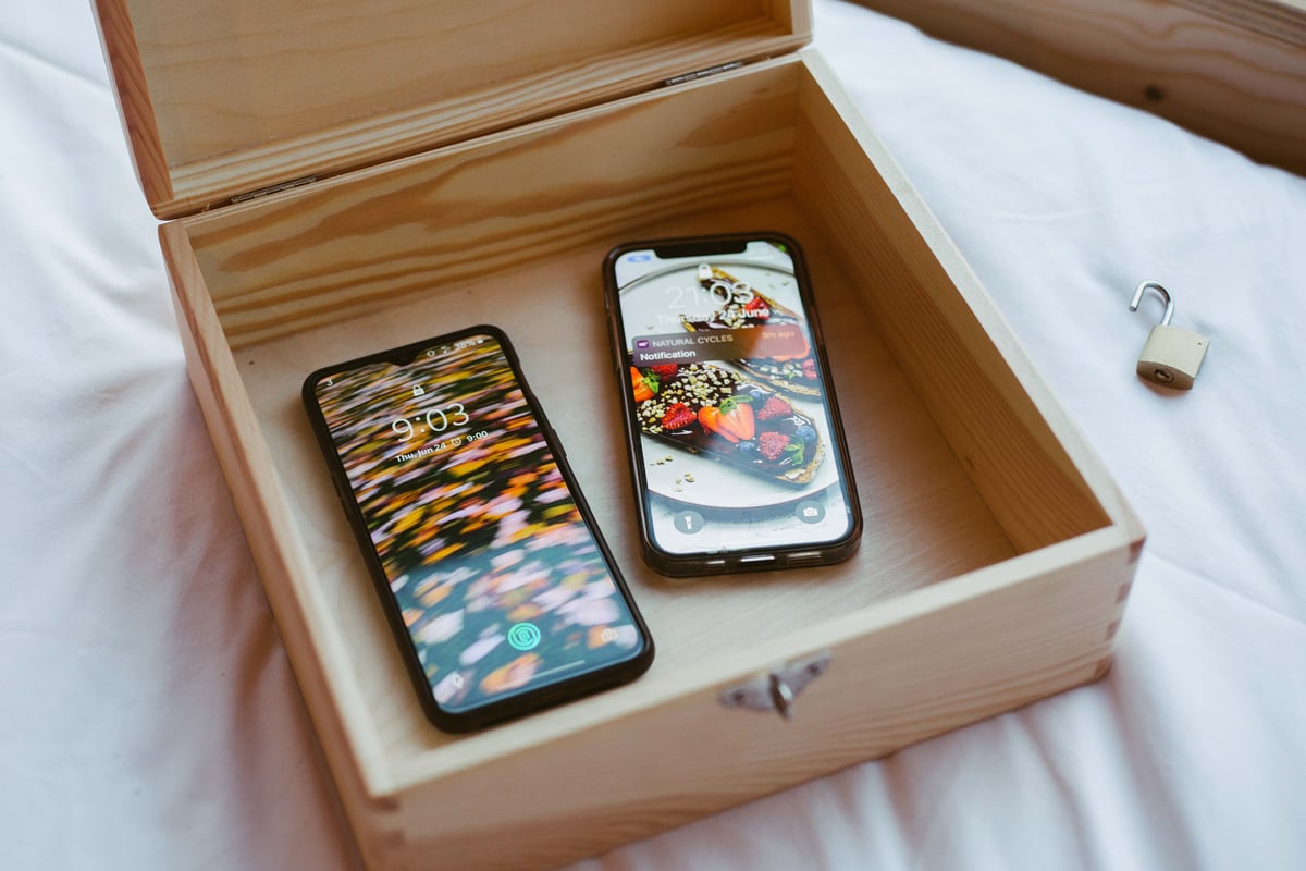 How to digital detox at home I unplugged from my