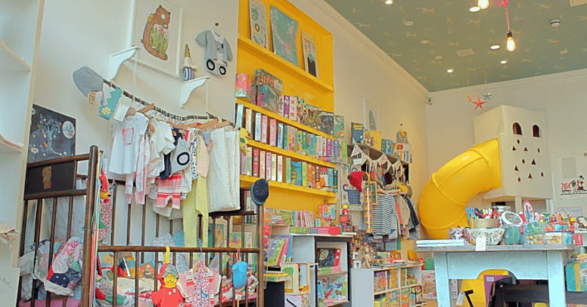 Sara Pascoe’s secret London: breakfast at the Cafe Royal, and cocktails at Waterstones