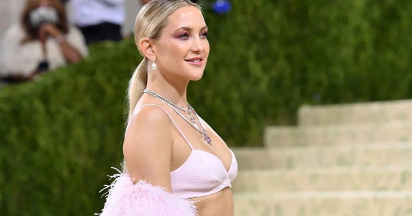 Kate Hudson`s basketball comedy Running Point to get season 2