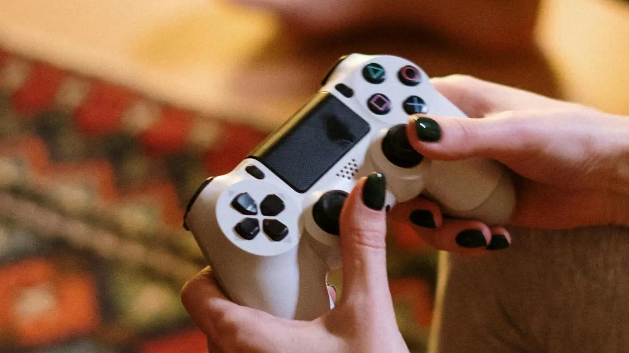 Can prolonged gaming addiction damage your spine Delhi doctor