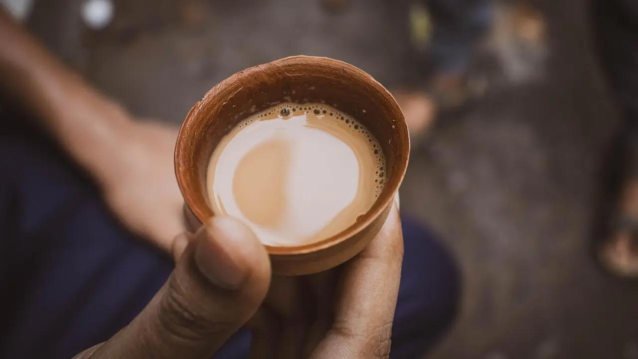 International Tea Day 2025 Here are the health benefits of