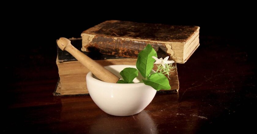 Mother’s Day 2025: 5 ‘ghar ke nushke’ mom comes up with to cure your sickness