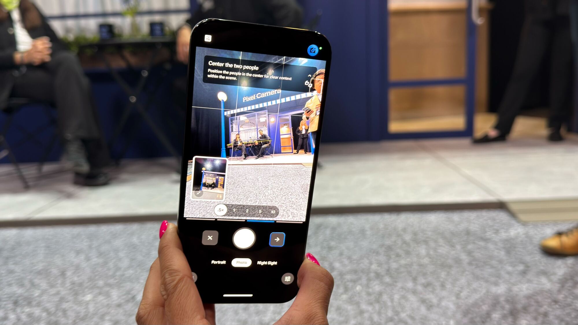 The Pixel 10 Has an AI-Powered 'Camera Coach' That I Actually Liked 4 Camera Coach giving instructions