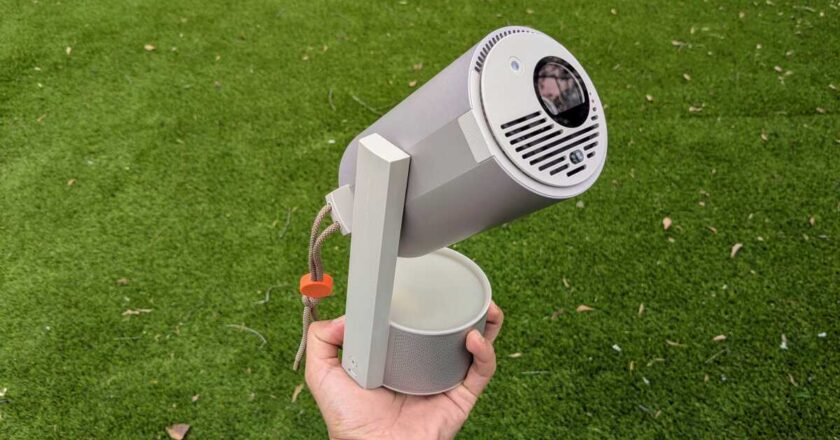 The XGIMI MoGo 3 Pro Outdoor Projector Is Down to Its Lowest Price Ever