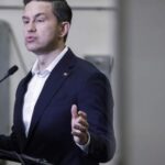 Poilievre says EV sales mandate will add ‘Carney tax’ to gas vehicles – National