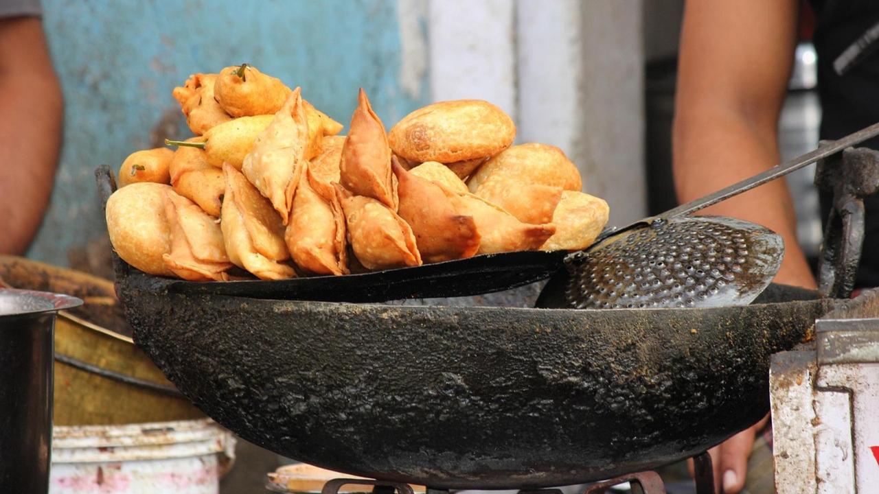 Are samosas healthy Mumbai health experts give you a reality
