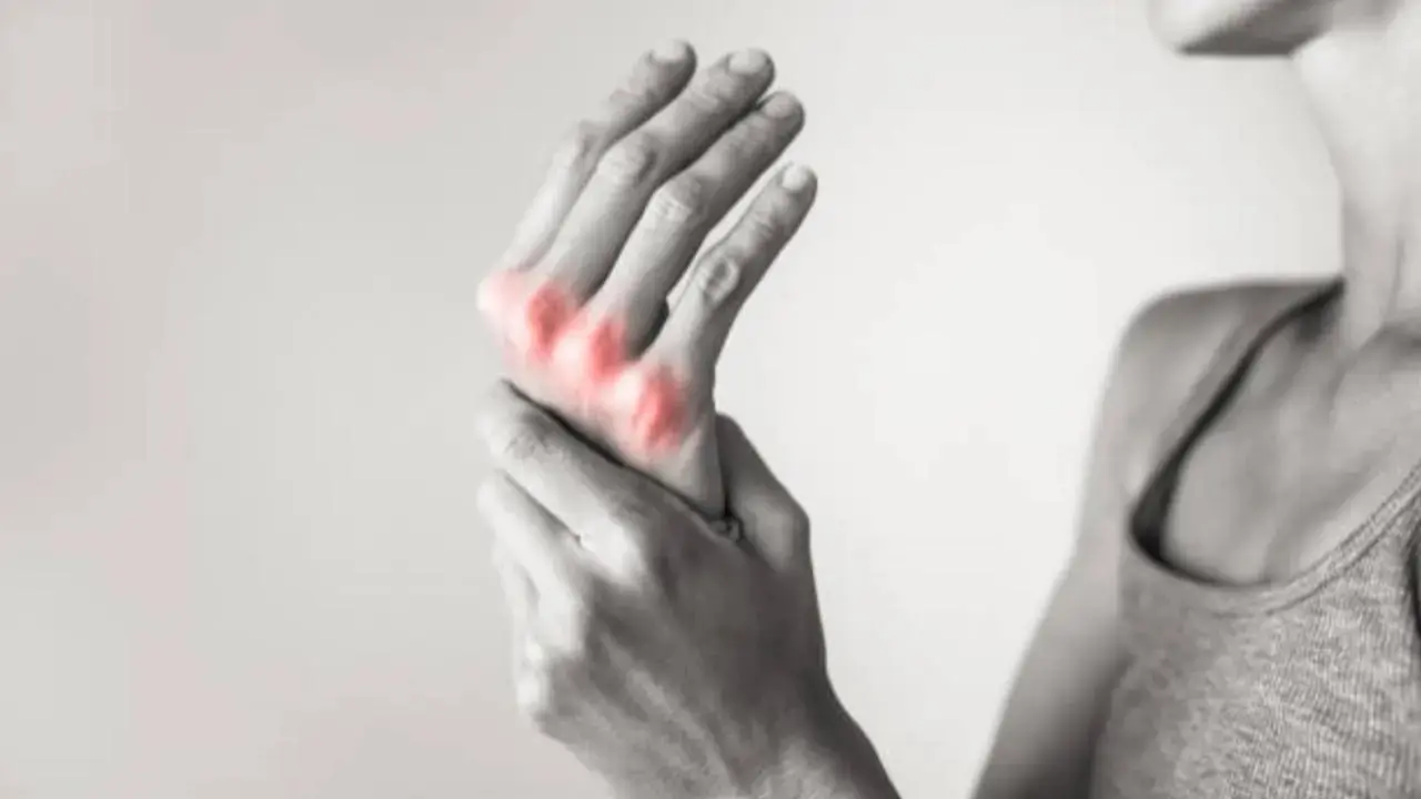 Psoriasis may cause arthritis damage joints if ignored