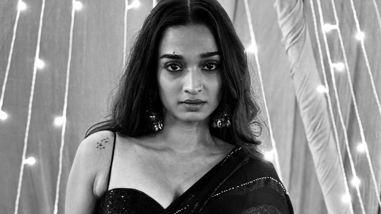 Meet Kanchan Khilare Actress who played Ghafoors daughter