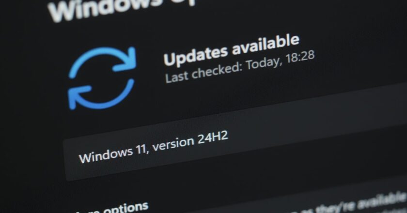 Microsoft’s October ‘Patch Tuesday’ Update Fixes Over 170 Flaws