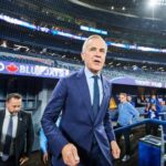 Trump ‘afraid’ to make World Series bet, Carney jokes at Blue Jays practice
