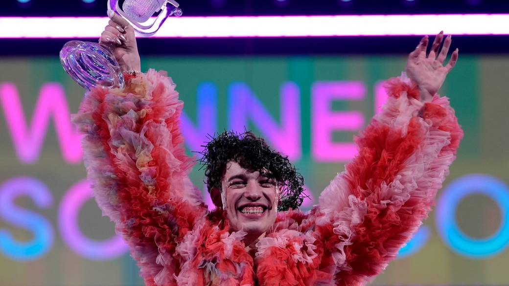 Click to play video: 'Eurovision 2024: “The most insane thing” says Switzerland’s Nemo after winning song contest'