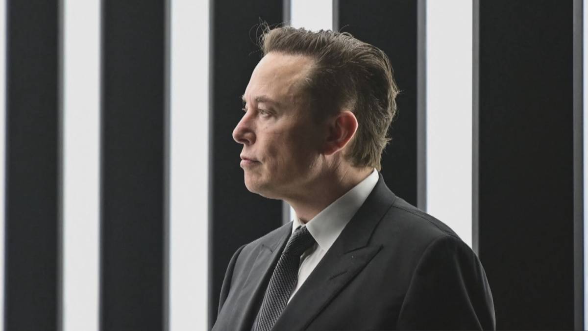 Click to play video: 'Elon Musk’s $1T Tesla pay plan approved by shareholders'