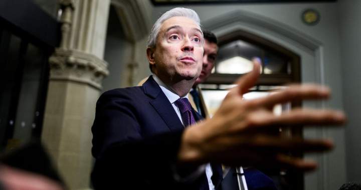 4db7cf642f0c72996df7ea7d56d7a18153bc3a132b36c0390522b87e8e52316d 9615d1