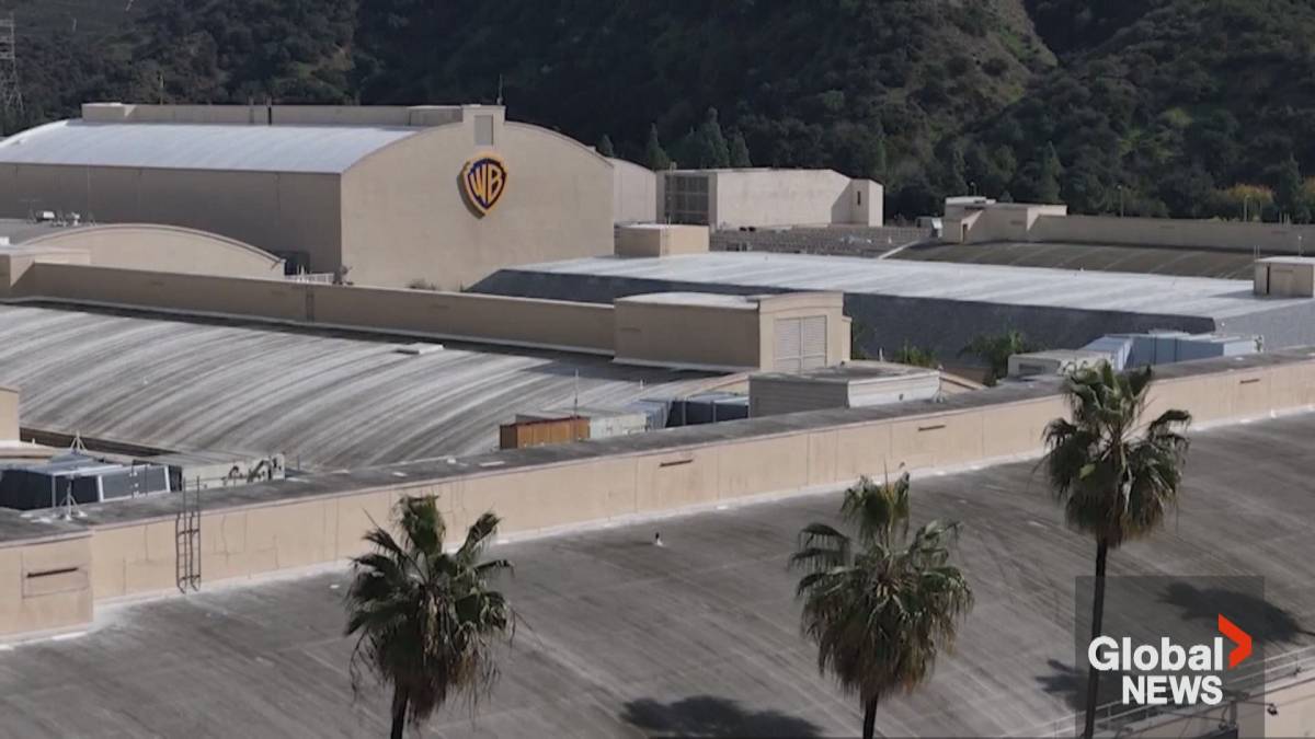 Click to play video: 'Business Matters: Warner Brothers rejects Paramount’s hostile bid'