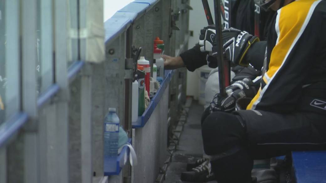 Click to play video: '‘Heated Rivalry’ sparks conversation on identity, inclusion in sports'