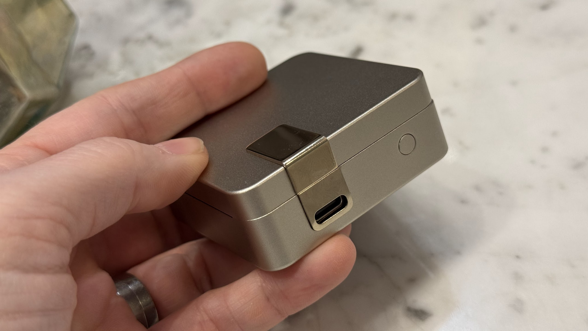 The New Ultrahuman Ring Pro Has a Surprisingly Feature Filled Charging