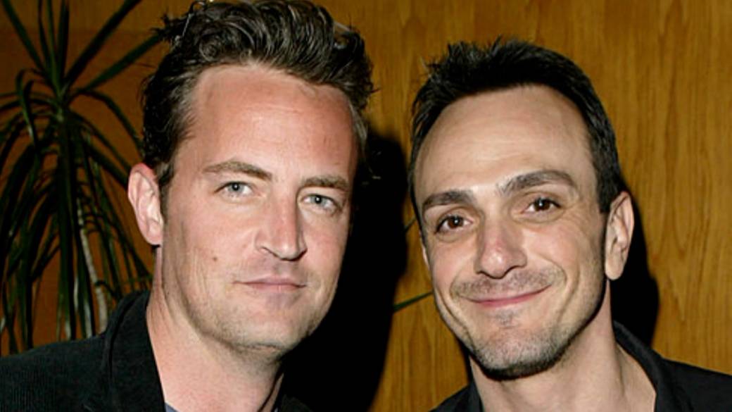 Click to play video: 'Matthew Perry House hosts ‘Live Loud LIVE’ concert for mental health in Toronto'