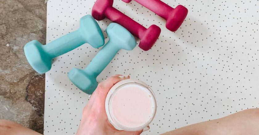 Should You Supplement With Creatine If You Lift?