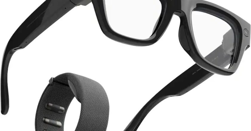 Why ‘Open Platform’ Is the Next Big Frontier for Smart Glasses