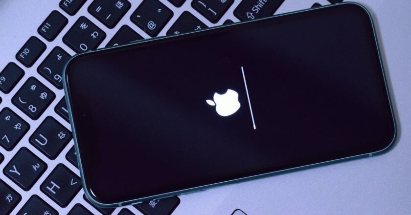 Update Your iPhone Now to Patch These 29 Security Flaws