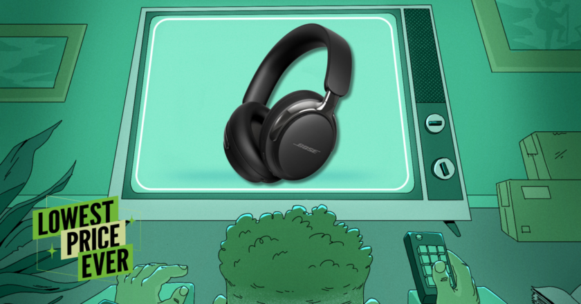 The Bose QuietComfort Ultra Headphones Are $80 Off Right Now